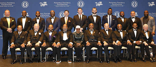 2022 College Football Hall of Fame class with Zach Wiegert